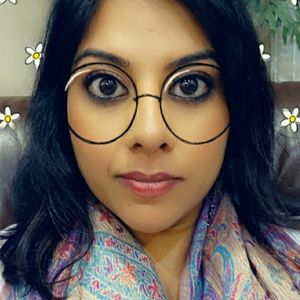 Meet your Posher, Ekta